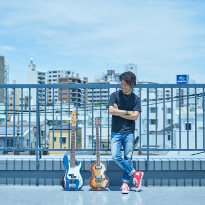 下戸ベーシスト  Bassist/D’addario endorsement/School HP→ https://t.co/voBNYsznQd