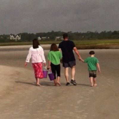 DNicol34's profile picture. 