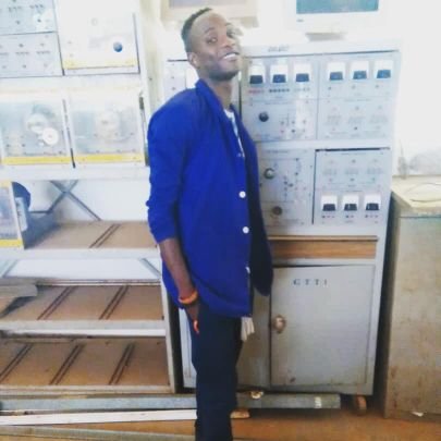 I'm new here I'm looking for friendship living from the Gambia smiling coast of west Africa