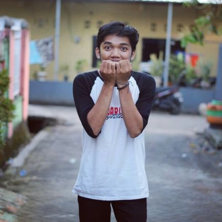 risman_bro's profile picture. Jadilah orang yang bermanfaat
https://t.co/r4tMzMda2c