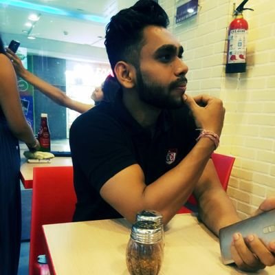 Sandeep83332536's profile picture. 