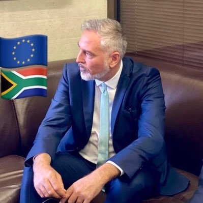 #EUtrade at @EUinSA Responsible for trade, economy, energy, climate. Strong believer in the power of nature culture art and music Views=mine, RT≠endorsement