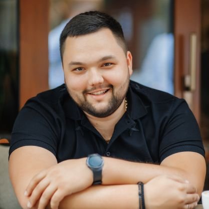 AntonUzh's profile picture. 