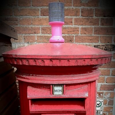 The fancy dress wearing posties of Fakenham (& beyond) - fundraising for @littleliftsUK - a charity chosen by one of the wives of the Fakenham Postie family.