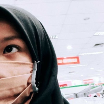 grintivanila's profile picture. ap c