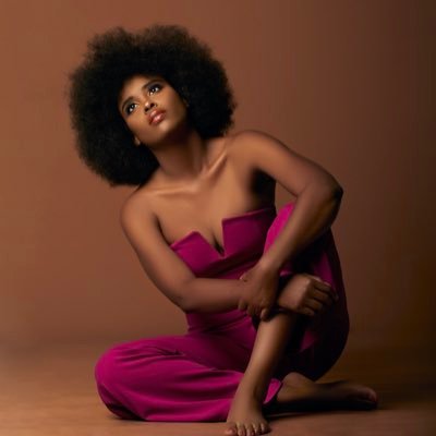 Hillarymandyzw's profile picture. Love God .love me. Love life ❤