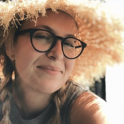 ladyull's profile picture. Startup enthusiast. Tech junkie. Illustrator at @sasullacom. Community outreach & designer at @flashpub_io. Daydreamer. In omnia paratus.