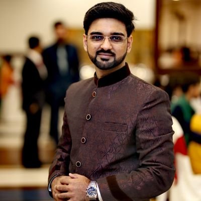 SatwatKhan's profile picture. 🇵🇰 Lahori | 👨‍💻 Computer Scientist | 🏓player