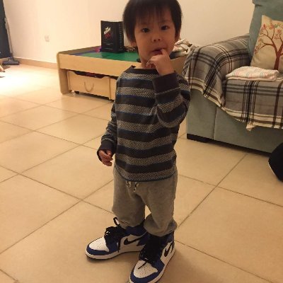 jaxike2's profile picture. If you had One shot Or one opportunity To seize everything you ever wanted In one moment Would you capture it Or just let it slip? 万物皆可盘