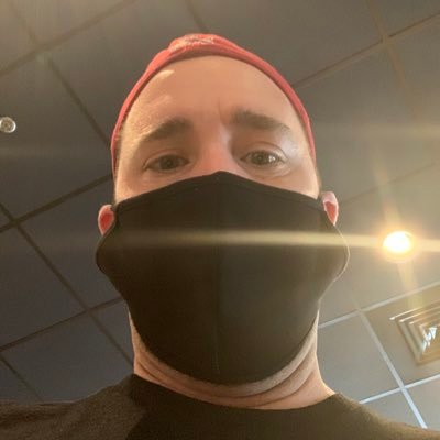 itsalemmon's profile picture. Things I like. Stuff I watch. People I dig.