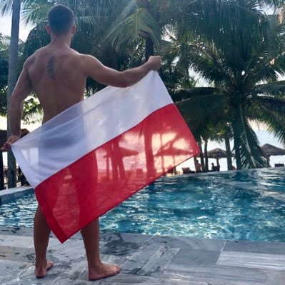 MRcrossf's profile picture. me: #Polishguy, #partnered, #openminded / into: #CrossFit #heavysquats #legday #sonowyouknow