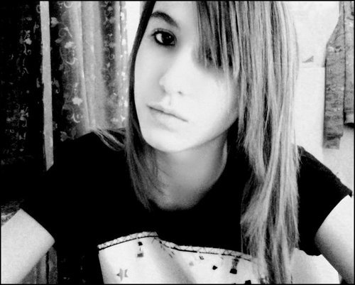 Lesly732's profile picture. 