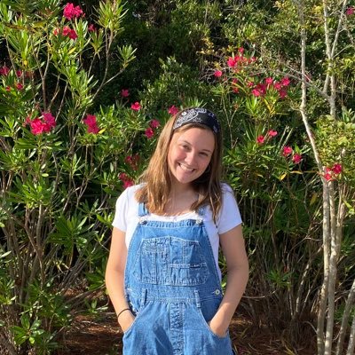 Val_Nichole18's profile picture. Never settle for less than your best