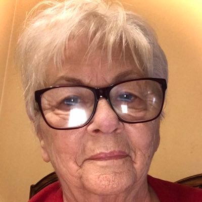 Retired Spanish and English teacher #MAGA ♥️ our POTUS and FLOTUS! Proud mom and Nana to 5 grandsons!