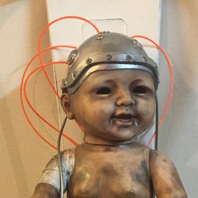 tadayam01385415's profile picture. 映画美術監督として『グシャノビンヅメ』『メサイア』『血まみれスケバンチェーンソー』『少女椿』などを製作。現代美術キュレーターとして展覧会『SUPERPOSITIVE：世界への愛着』『Nantan Remix』などを開催。