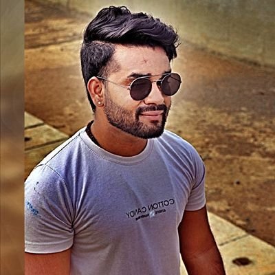 Dinesh01869844's profile picture. fitness freak ...interested instagram, love help the poor people🙏🙏