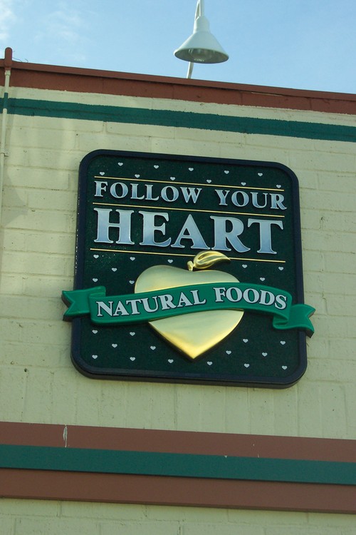 Vegetarian market and cafe - the home of Vegenaise!