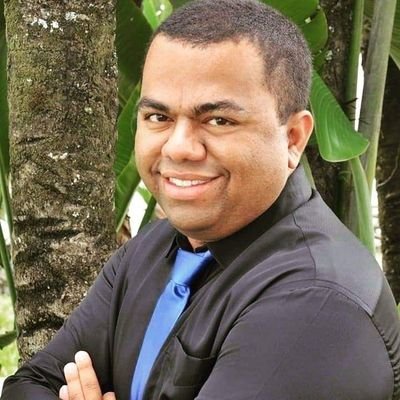 FĆ© em Deus sempre.
Ativista de Esquerda PSOL.
Para os Bolsonaristas petista, safado, maconheiro,comunista,abortista, esquerdista, comunista e a favor do kit gay