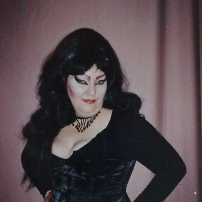 Horror Host,  Gaywaves Journo. Writer of wrongs. Star of Stage, Screen, Gaywaves Radio. Mentioned in books, Will work for Beer money .  https://t.co/NaNHONFYIo