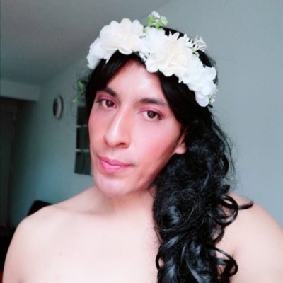Holis mis princesas hermosisimas, mi nombre es Zamarat Flores Chavez,Psicóloga Terapeuta con especialidad en Sexologia, Travestismo y transexualismo