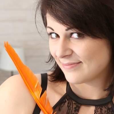 FT_TICKLER's profile picture. Welcome to the official FRENCHTICKLING Twitter!