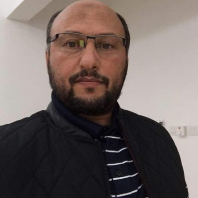 EETSX2bU30jN4vx's profile picture. بوالصغير