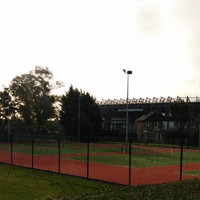 4 Courts (2 Floodlit).
Social & Competitive Tennis.
Friendly, community focused.
Coaching available - member & non-member.
membership@murrayfieldtennis.co.uk