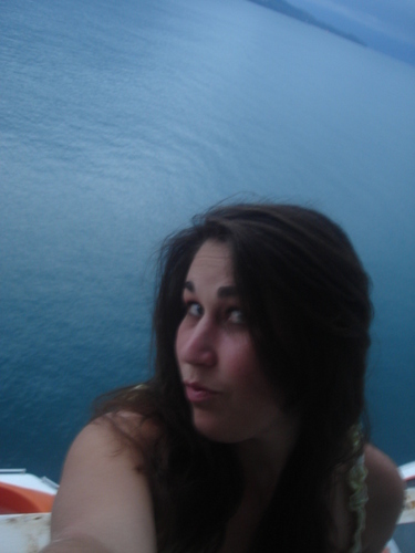 MariliaaPenzani's profile picture. Amante de musica, sonhadora, vive a abase de razões e emoçoes e atos impensáveis!!