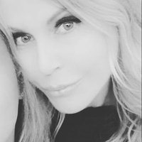 ConservativeBlondee(@JusticeBlondee) 's Twitter Profile Photo