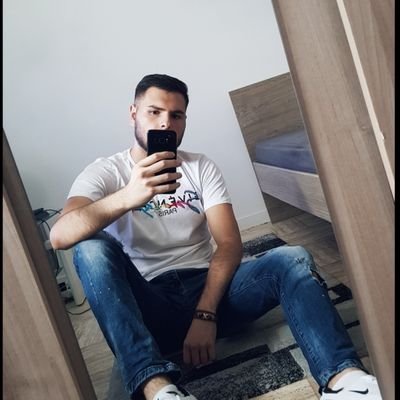 dajeti68's profile picture. 