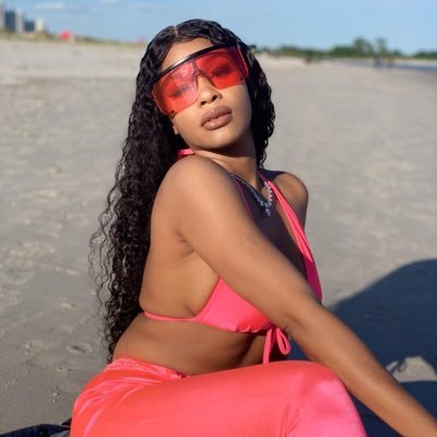 TalentYoshi's profile picture. Singer songwriter