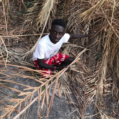 I’m glad to be on Twitter I’m looking for a helper with my siblings 😎🙏