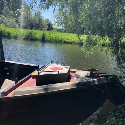 Living on my narrow boat  on the River Wissey