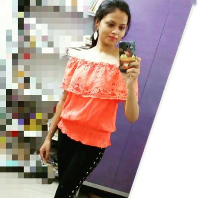 AmritaV71692690's profile picture. Carpe diem !