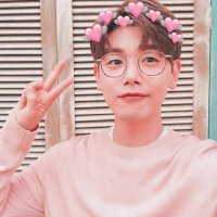 彡✩˚₊𝐿𝑖𝑣⁰³²⁵₊˚✩彡(@FloweryFelixie_) 's Twitter Profile Photo