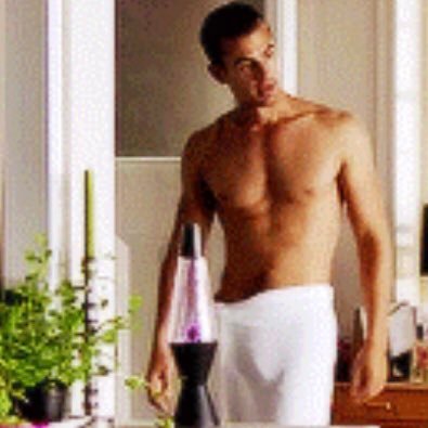 theoslavalamp's profile picture. Sanditon backup acct for @tipsmom3