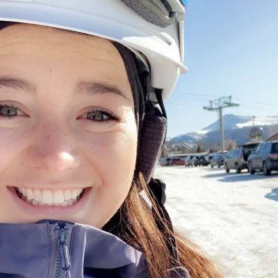 Loyola EM Resident | Lover of Sand Volleyball| Food and Travel Enthusiast| Always Up to No Good