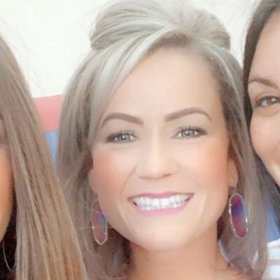 Advanced Academics Coordinator and AVID District Director for NEISD! Mom to 3 👱🏻♀️👦🏻👩🏻 Lover of books 📚 shoes 👠 and everything pink 💗