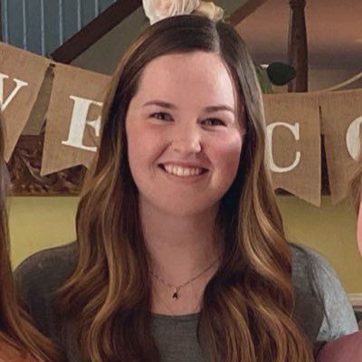 8th Grade Teacher 👩🏻🏫 Fox Middle School ❤️ Mizzou Alum 🐯 Avid USWNT supporter ⚽️ Dog mom 🐶