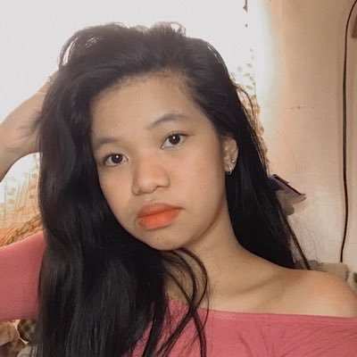 hanneeyyy21's profile picture. 