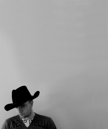 RedGiraffes's profile picture. Fat cyclist(ician)