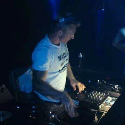 Played for ministry of sound,pacha,indulgence,garage fever,garage nation,Vocal fusion,mc creeds birthday bash. played alongside many Stars