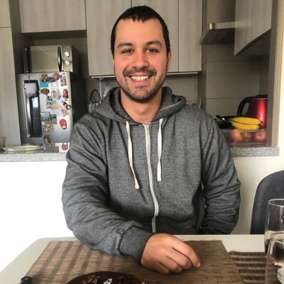 CachoGrez's profile picture. justo