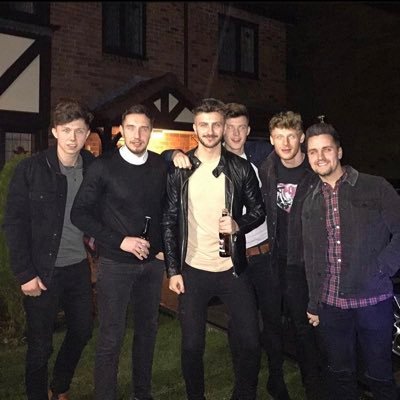 footballindexTW's profile picture. Football index trader who’s decided to stop clogging up his own timeline!! Since May 2019. £3660 deposited. £5485 portfolio. 01/09/20