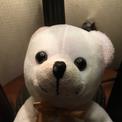 歌を歌ったり、聞いたりが大好きです。 音楽は世界共通のいやしです。みんなで音楽を楽しみましょう(^^)♪♫♬