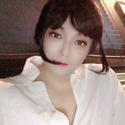 이쁜게 좋은^^ 커피 좋아하는 시디랍니당^^ 현생이 바빠 업뎃이 느려용^^ 돈버는게 나이가 들어도 힘드네용^^
비공개계정 @arin_yeon96190 
텔레그램 @arinlifeworld
아린에게 커피 쏘고 싶은 사람은 여기로 https://t.co/JH6IH4aTDQ