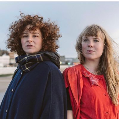 Experimental folk duo #klezmer #strings #london https://t.co/4YIDXjLGwN, listen to our album Unfurl https://t.co/K1o6h6dExX