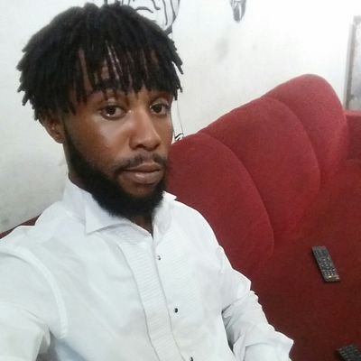my name ix David buh my frnds call me surebwoy cus dey says dat am sure in all https://t.co/x60AqqMKyK fair with dreadlocks I love singing and playing futball datx all 4nw.