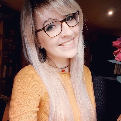 Curlykatz's profile picture. A video games enthusiast, with crazy cat lady tendancies, a love of cars and a frequent over-user of emoticons. 
:)