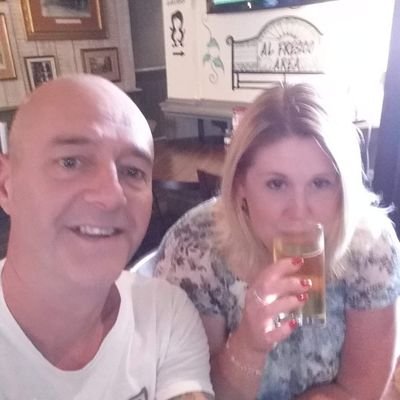 Stoke City till I die . Dad to my best mate Jack . Gorgeous Mrs Amber 💖. Season ticket holder. Leek born and bred , bread , who will buy my bread. ⚽🍞